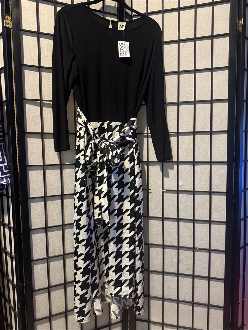 Black & White Houndstooth Midi Dress with Tie Waist - NWT